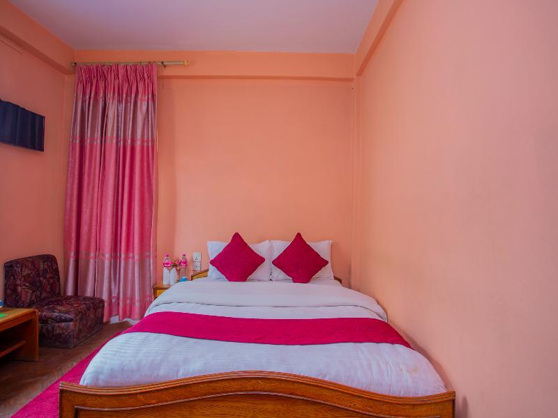 Spot On 445 New Hotel Natureland Pokhara Kültér fotó